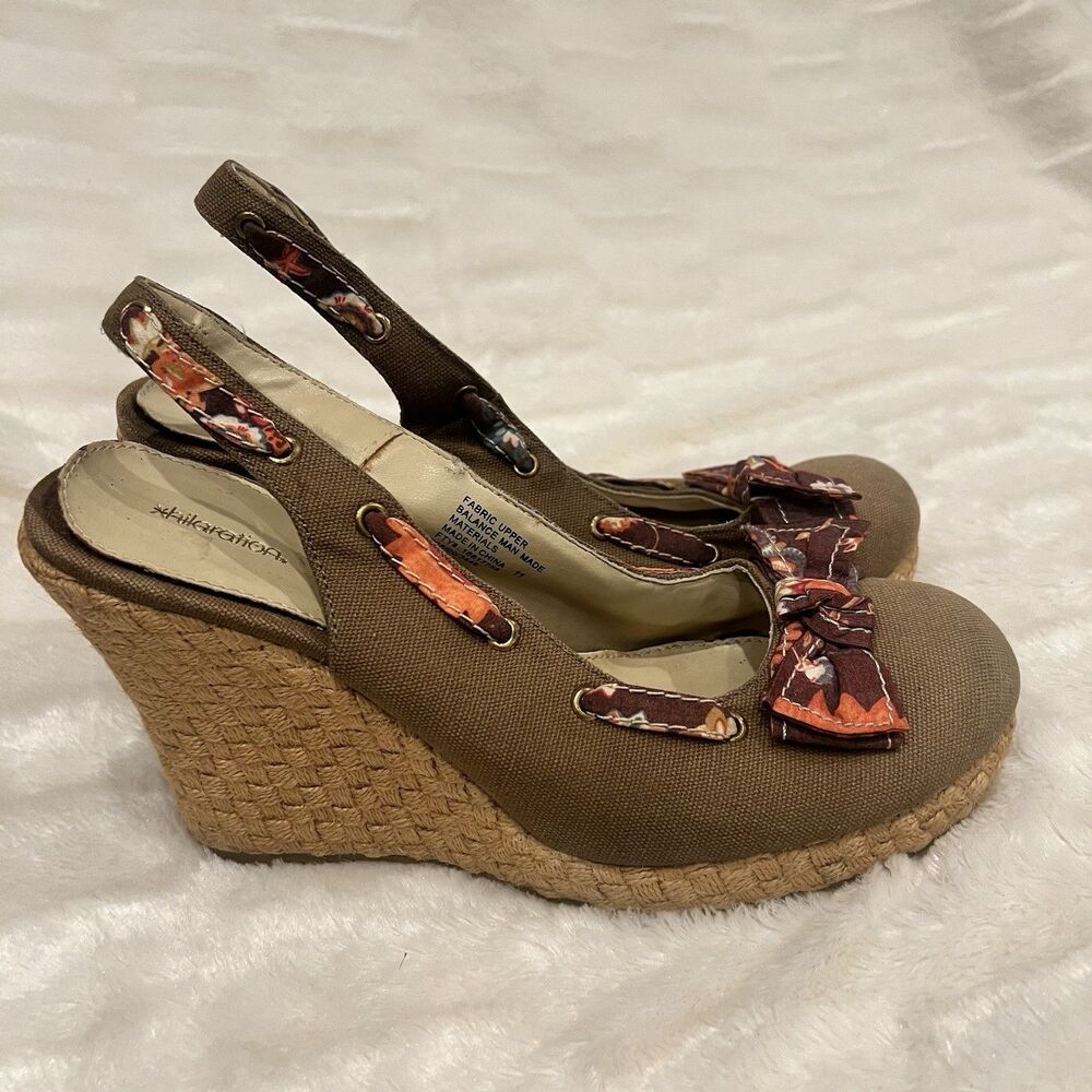 Xhilaration Brown Fabric Floral Bow Slingback Espadrille Platform Wedges Size 11